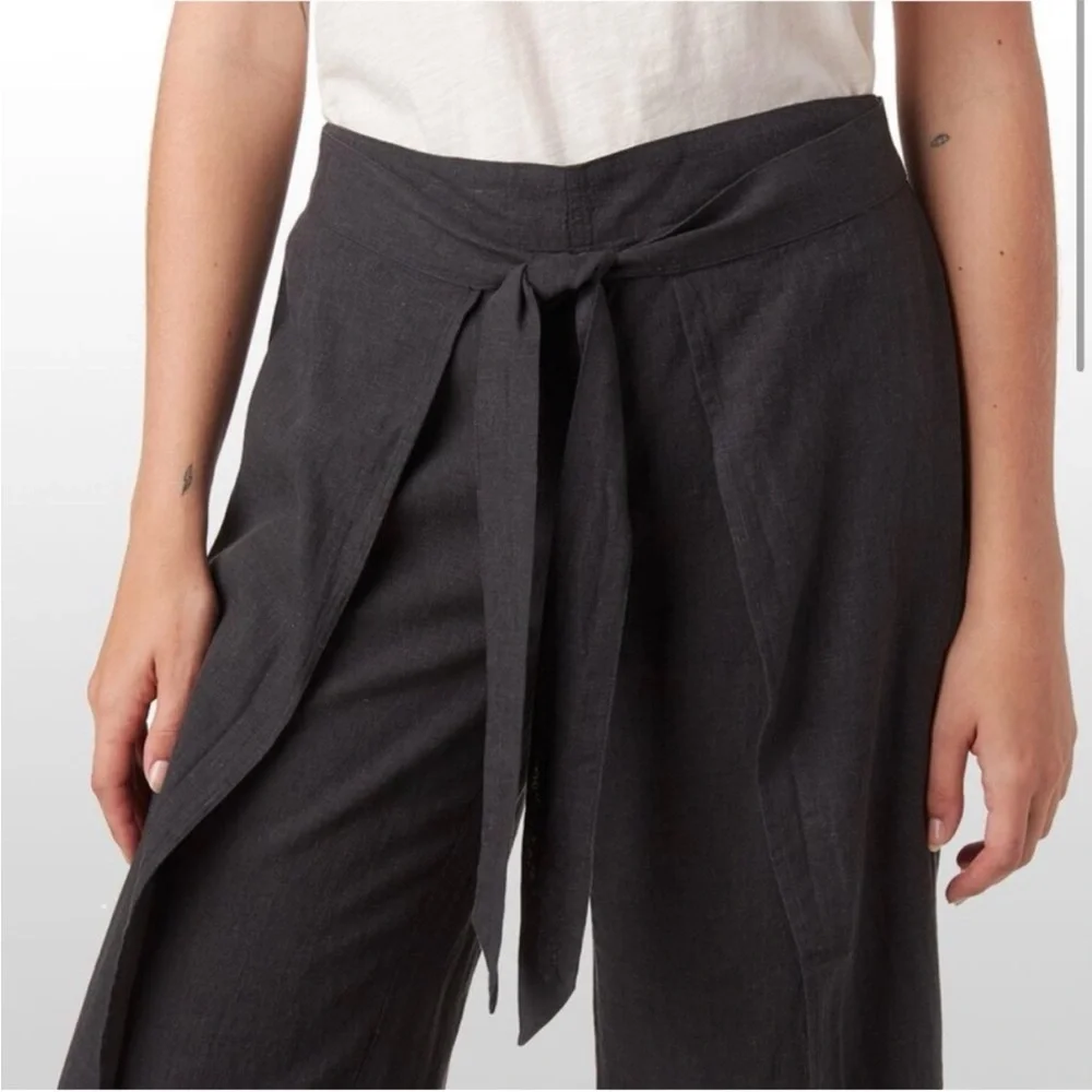 Patagonia Charcoal Wide Leg Wrap Pants - Picture 3 of 9